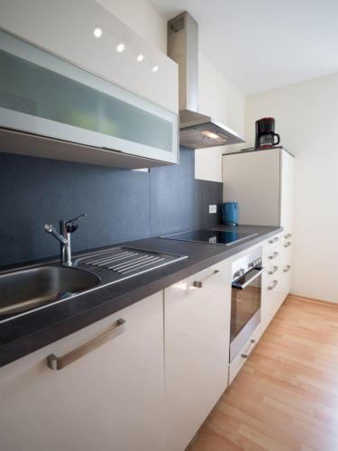 Ferienwohnung Fernblick 5.5km von Ensheim entfernt