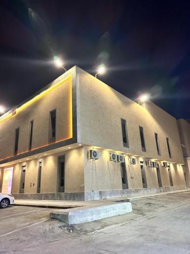Private Studio with Private Entrance 2030, Riyad