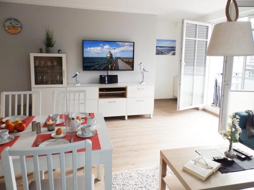 Lachmöwe 03 (Lachmowe 03) in Zingst