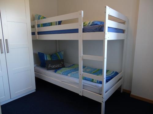 Apartment image 10