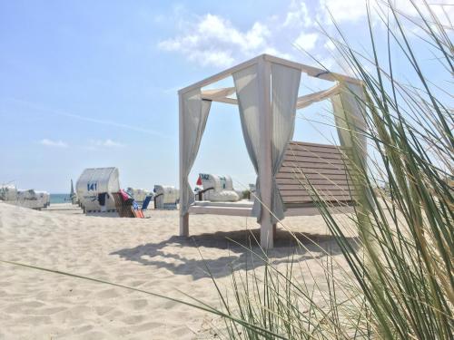 STRANDIDYLL, 137 - Typ B5S in Gromitz