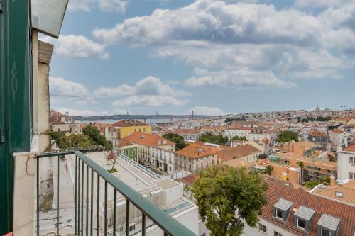 BeGuest Bairro Alto City View Apartment - image 10