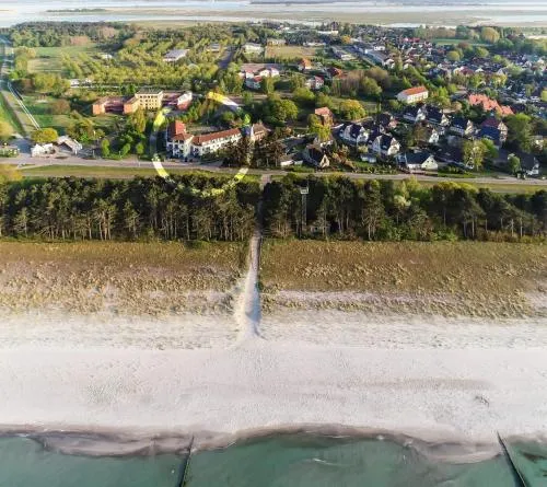 Ostseeresidenz - App 03 Strandsalon in Zingst, Deutschland