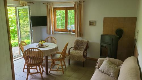 Gut Hanerau, Eschenufer keine Monteure in Hanerau-Hademarschen