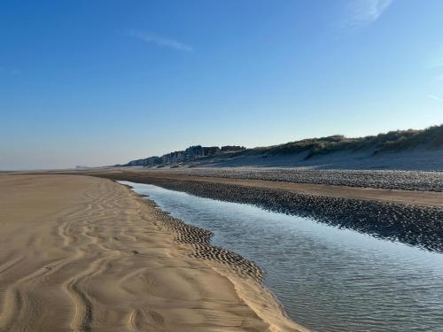 Pantai, Manon Des Dunes in De Haan