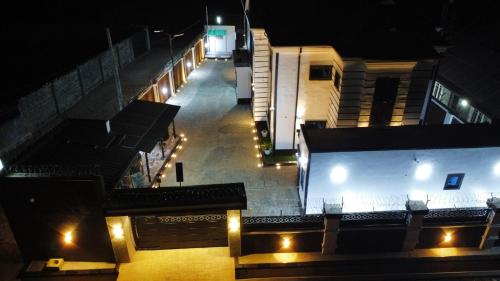 Вид, Cozy Luxury Apartments in Самагу