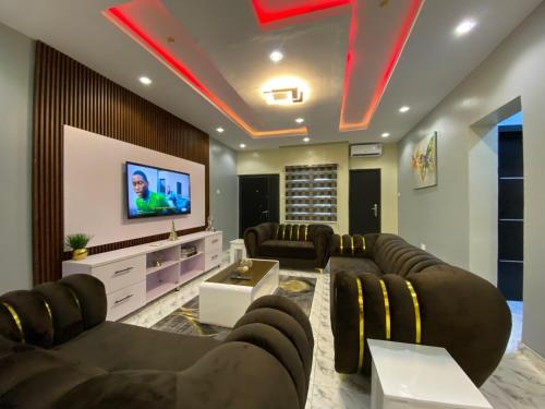 Cozy Luxury Apartments