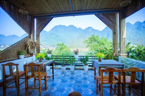 Restaurant, Family homestay in Phong Nha