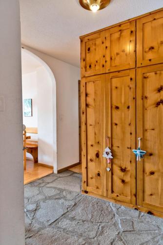 Three-Bedroom Apartment image 10