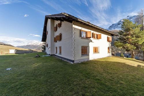 Chesa Bursella - Madulain in 馬杜萊恩