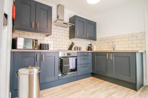 Lake View Apartments Oulton Broad - image 8