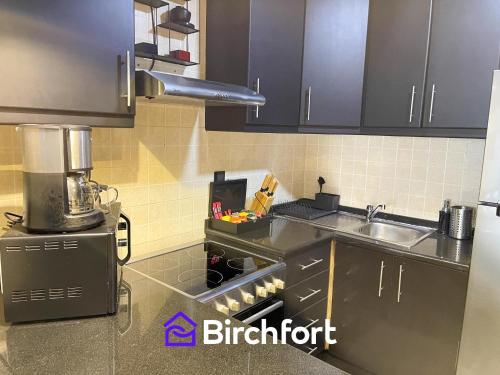 Konyha, Birchfort - High Quality Spacious Studio near IBN Battuta Sétány