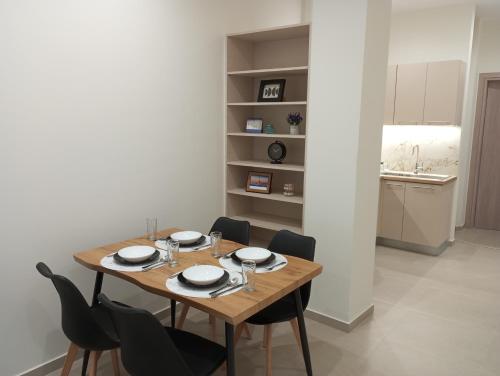 Silver Orb in Theriso