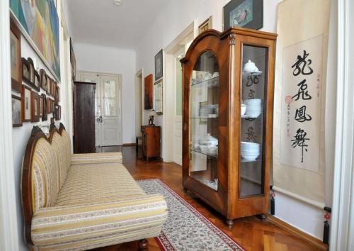 Amphiteater Art Apartman - image 4