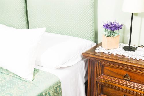 Double Room image 4