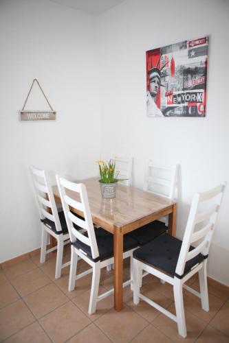 Bermuda Apartment - image 6