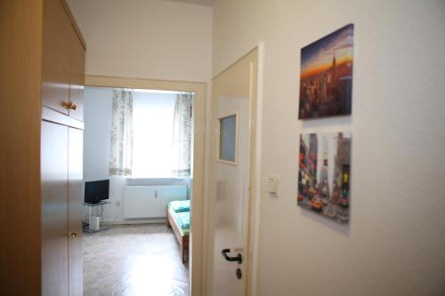 Bermuda Apartment - image 10