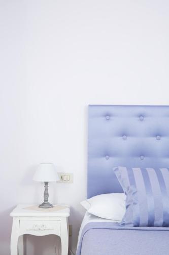 Double or Twin Room with Private Bathroom image 7