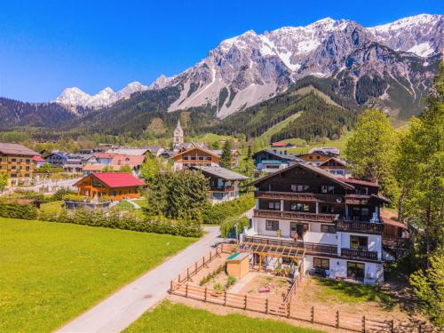  Bergidyll 12 by Alpenidyll Apartments in 8972 Ramsau am Dachstein