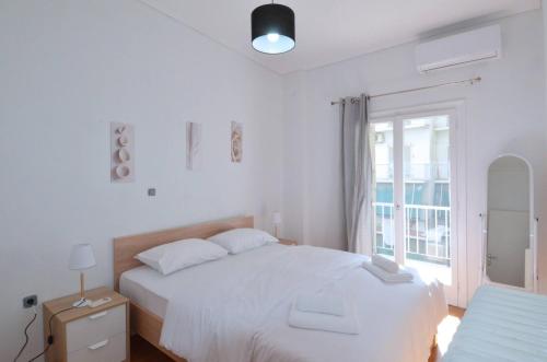 A cozy minimal apartment at Koukaki, Dimitrako..., Афины