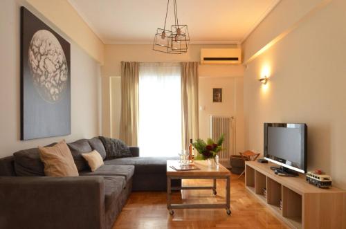 Exarchia, a nice and cozy apartment, Athens