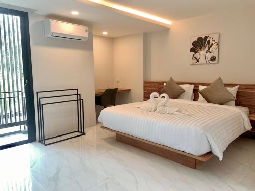 Khanom 2