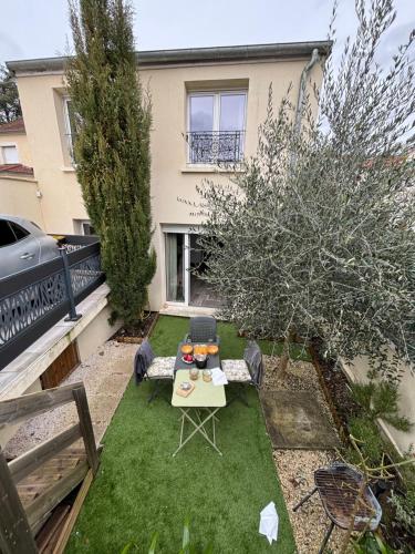 L Olivier - Location, gîte - Nanterre