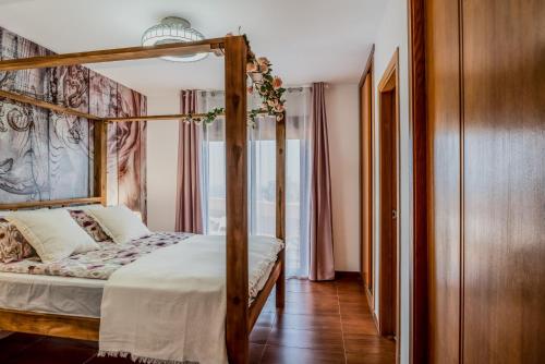 Villa Atlantica - Cliffside Retreat 3