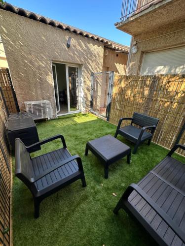 Famille ou entre Amis au Grau d Agde appartements pour 10 Pers near Le Quai 2