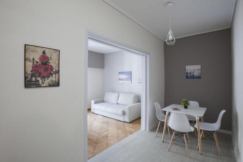 Nia Apartment