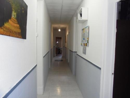 Crescent Rooms - image 6