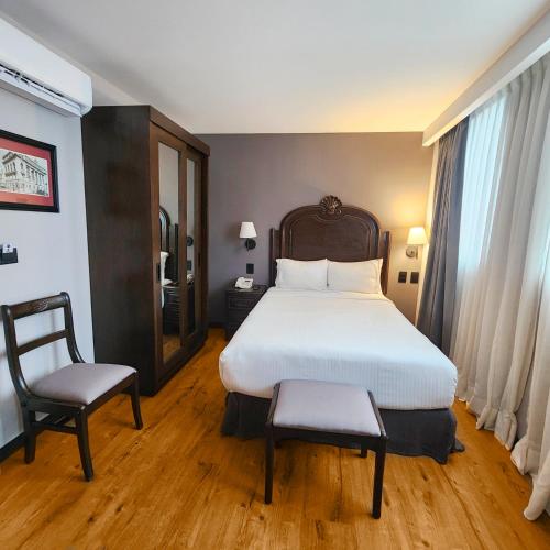 room detail thumbnail 0