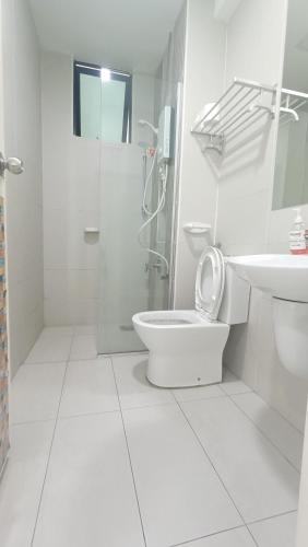 Sky Loft Premium Bukit Indah with Garden View & Nflix HBO A30 Sky Loft Premium Bukit Indah with Garden View & Nflix HBO A30