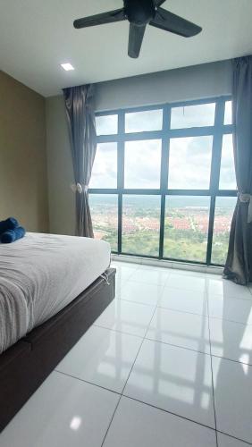 Sky Loft Premium Bukit Indah with Garden View & Nflix HBO A30 Sky Loft Premium Bukit Indah with Garden View & Nflix HBO A30