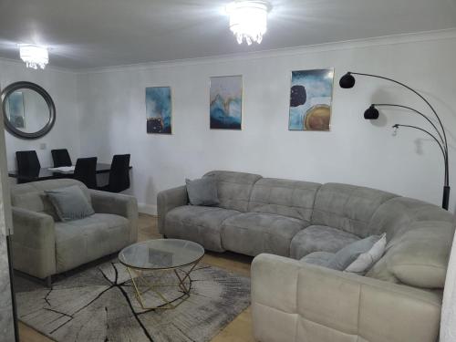 Lovely 3 bedroom house