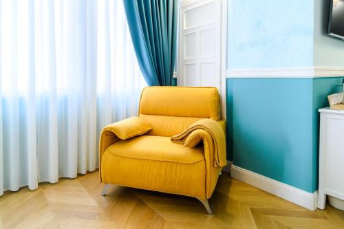 Deluxe Triple Room image 1