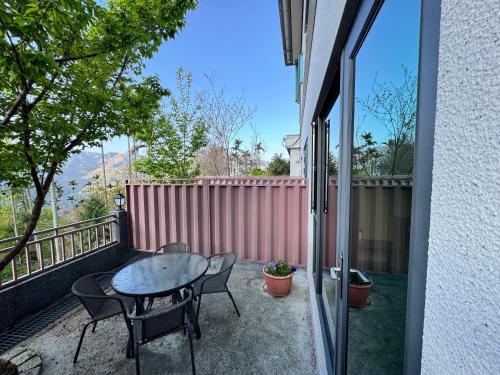 バルコニー/テラス, 明月大船的家民宿 in 梅山郷（メイシャン）