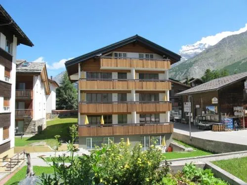 Appartementhaus Venetz SAAS105 ruhige Lage direkt an SKIBUSHALTESTELLE in Saas-Fee, Schweiz