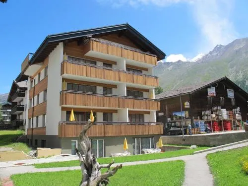 Appartementhaus Venetz SAAS107 ruhige Lage direkt an SKIBUSHALTESTELLE in Saas-Fee, Schweiz