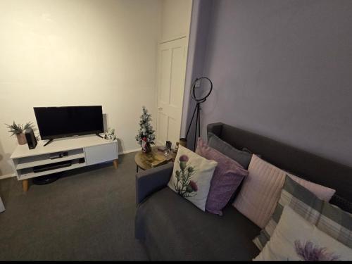 Bespoke Tours Scotland Accommodation @ Morrison Street - Tap to explore photos