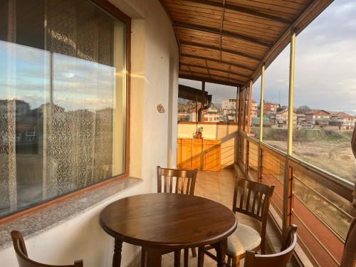 陽台/露台, BELLA VISTA Holiday Home 24h check in in 桑丹斯基