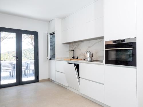 virtuve, Cubo's Casa Pineda in Totalan