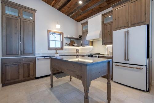 Historic Homestead with Pond and Teton Range Views Historic Homestead with Pond and Teton Range Views