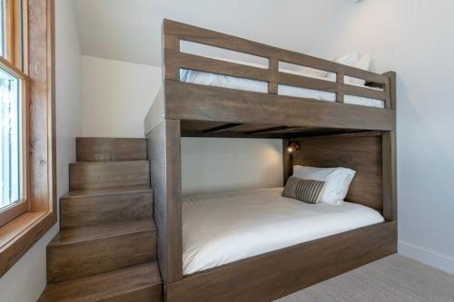 Historic Homestead with Pond and Teton Range Views Historic Homestead with Pond and Teton Range Views