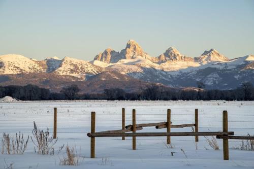 Historic Homestead with Pond and Teton Range Views Historic Homestead with Pond and Teton Range Views