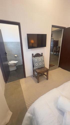 King Room image 2
