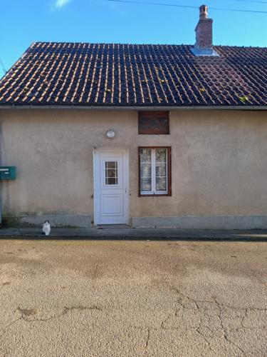 La maison de Marguerite in ปูยี-ออง-โอซัว