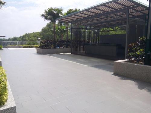 Sky Loft Premium Bukit Indah with Garden View & Nflix HBO A30 Sky Loft Premium Bukit Indah with Garden View & Nflix HBO A30