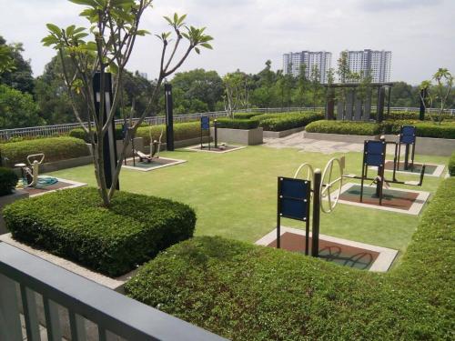 Sky Loft Premium Bukit Indah with Garden View & Nflix HBO A30 Sky Loft Premium Bukit Indah with Garden View & Nflix HBO A30