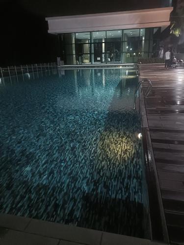 Sky Loft Premium Bukit Indah with Garden View & Nflix HBO A30 Sky Loft Premium Bukit Indah with Garden View & Nflix HBO A30